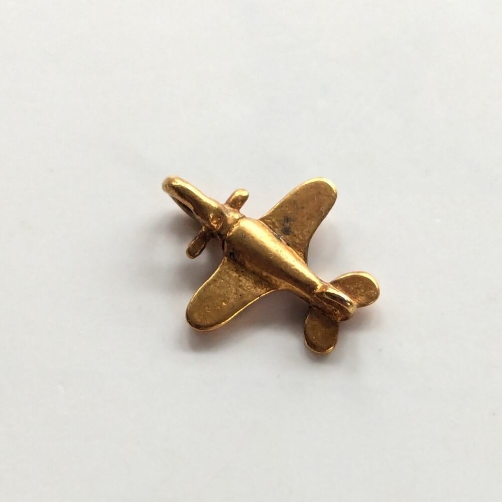 Vintage Signed JJ Gold Tone Propeller Plane Mini Pendant Bracelet Charm